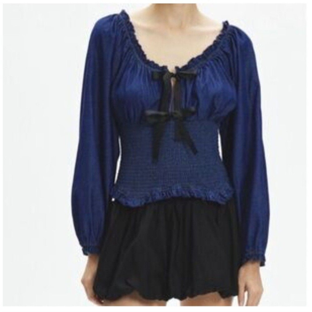 NWT KIMCHI BLUE Marley Front Tie Bow Blouse Dark Blue Chambray Size Large Smock